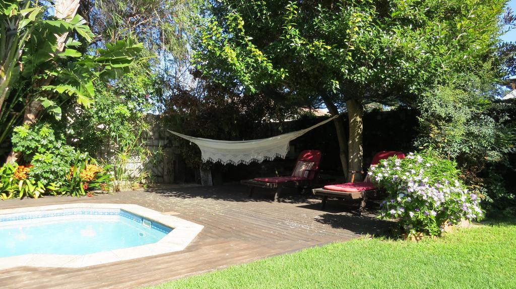 Kasa Nama Hotel Edgemead Стая снимка