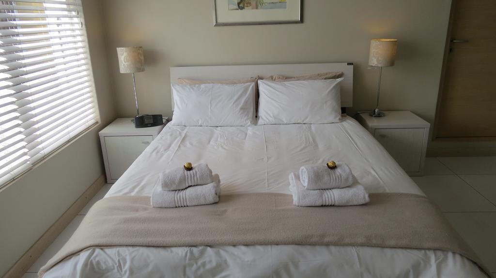 Kasa Nama Hotel Edgemead Стая снимка