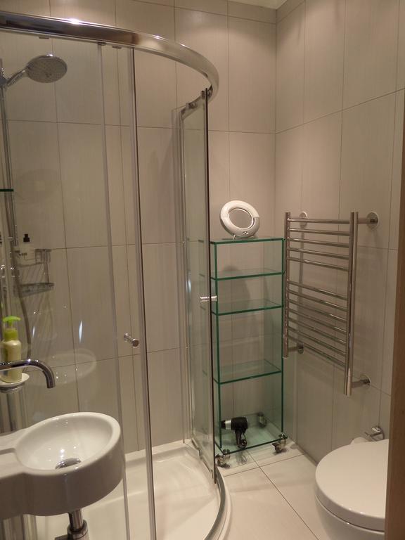 Kasa Nama Hotel Edgemead Стая снимка